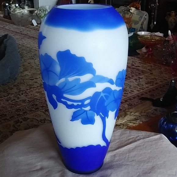 Other - Wow! Stunning Cobalt print semi opaque Vase
